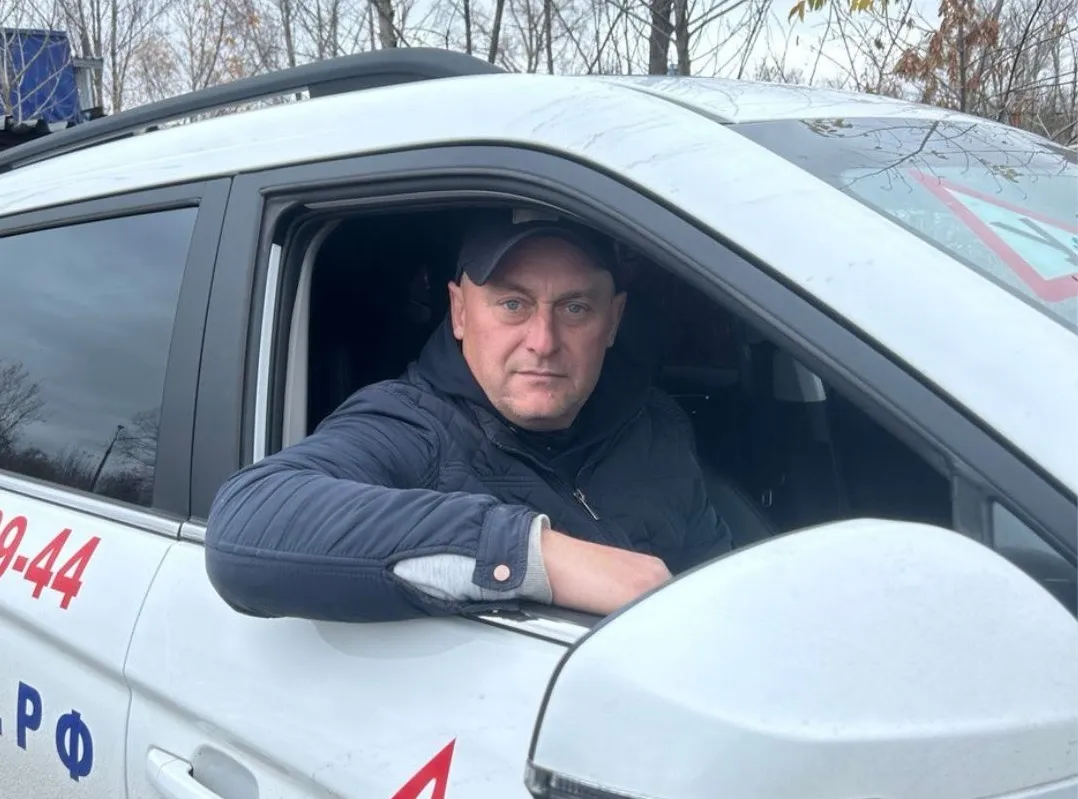 Соловей Валерий Николаевич инструктор категории В Соловей Валерий Николаевич в белом авто
