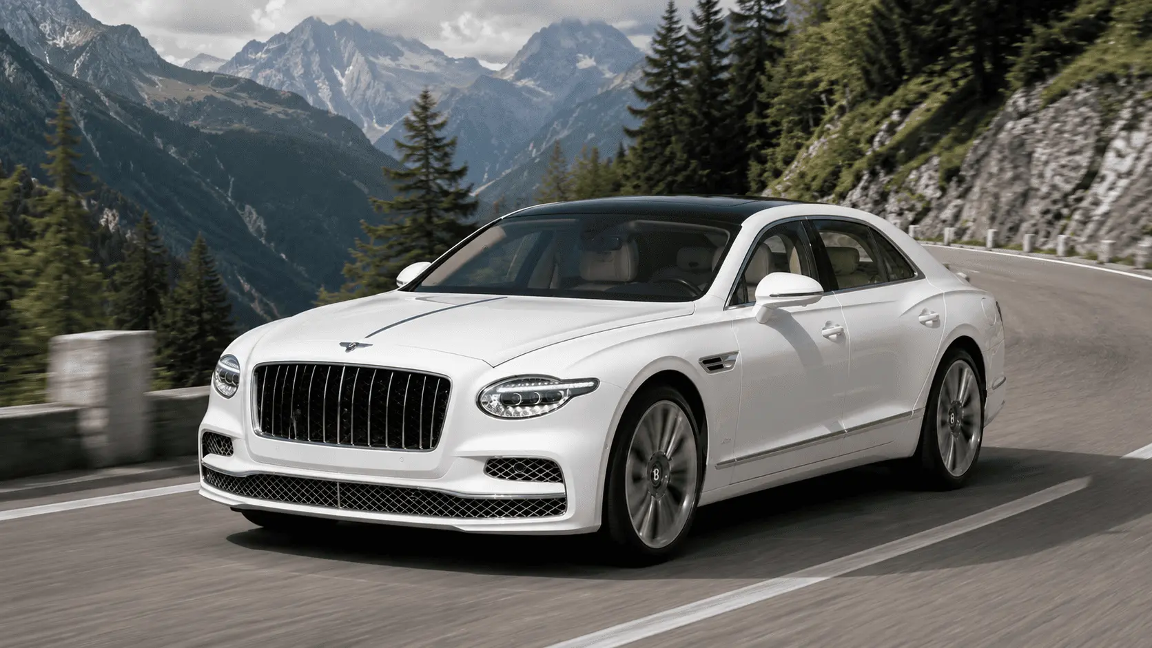 Bentley Flying Spur S на дороге