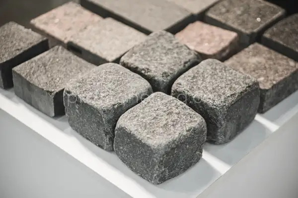 гранит или бетон какая брусчатка для парковки дорожки из камня выбор материала