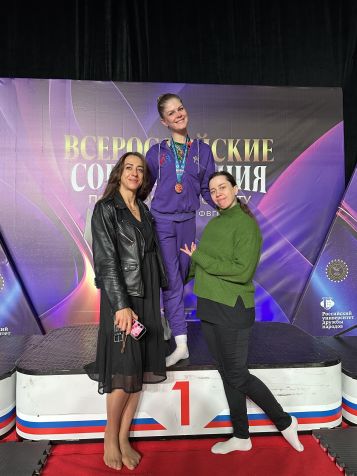 Тренировка Pole Dance Sport — студия Manifest, Одинцово